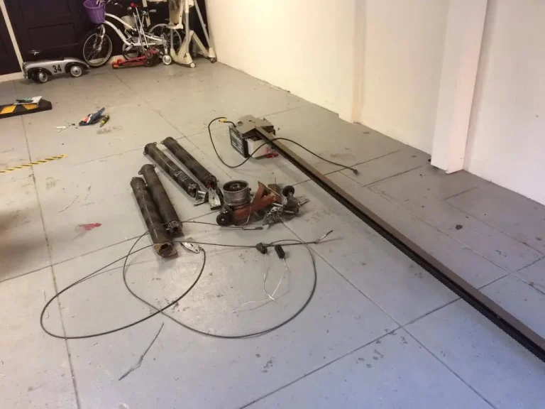 garage-door-spring-repair-Williamsburg